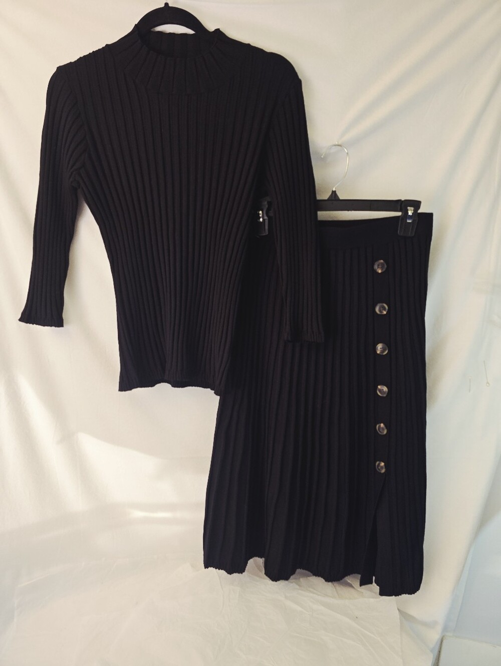NWOT Nina Leonard Sz MP Ribbed Sweater Knit Top & Pleated Elastic Skirt 2pc Set - Picture 3 of 15